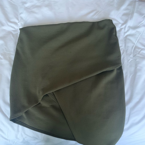 Urban Outfitters Asymmetrical Skirt - Picture 2 of 4